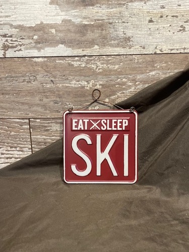 "Eat, Sleep, Ski" from Ginger's Flowers &Gifts, local Martinsburg florist