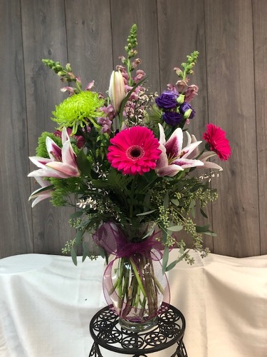 Floral Fancy from Ginger's Flowers &Gifts, local Martinsburg florist