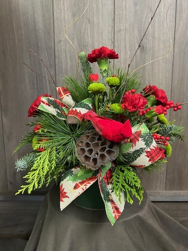 Christmas Memories from Ginger's Flowers &Gifts, local Martinsburg florist